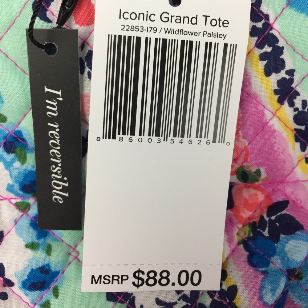 EXCLUSIVE! NEW! Vera Bradley Iconic Grand Tote - Picture 8 of 8